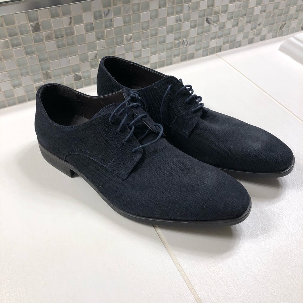 Saks Fifth Avenue dress shoes